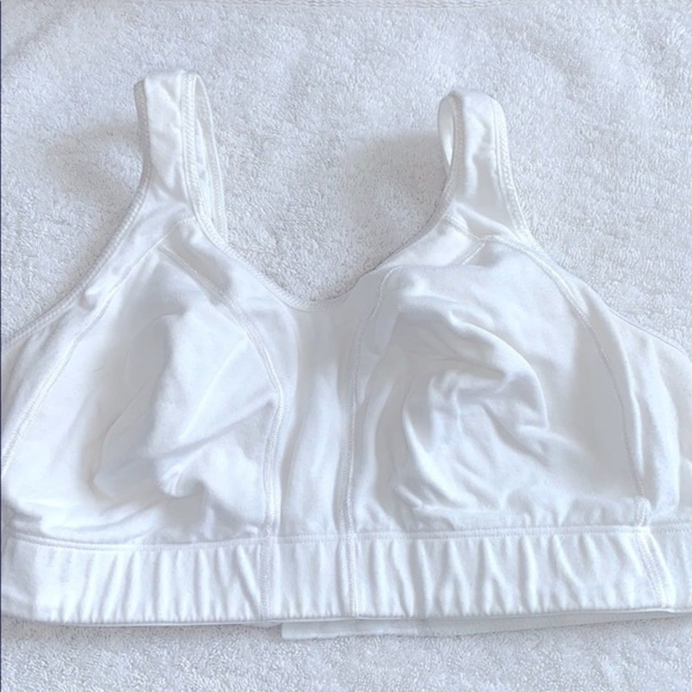Hanes Sports Bra 38B